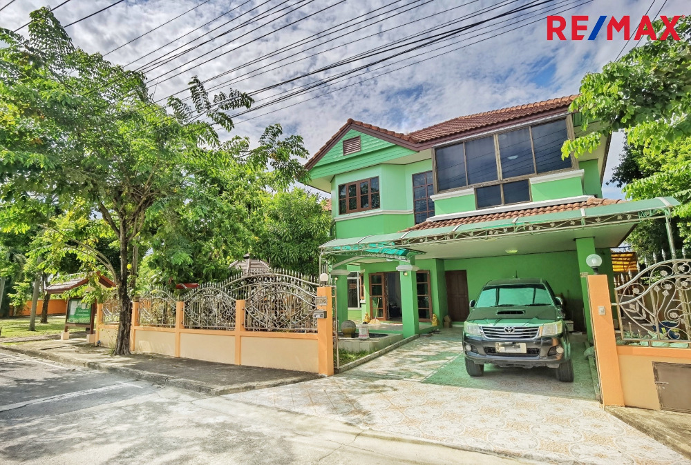 For RentHouseNonthaburi, Bang Yai, Bangbuathong : For sale/rent, detached house, Soi Kantana, Bang Yai, 81 sq m, Natcha Greenville, corner house, beginning of the project, already renovated.