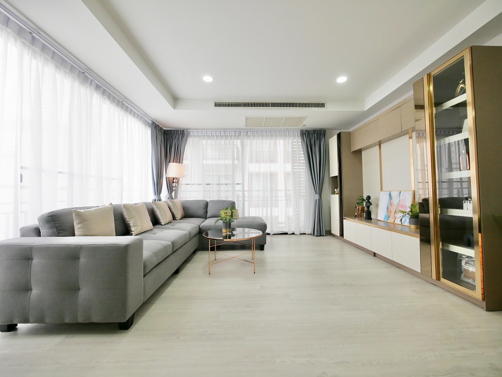 For SaleCondoRatchadapisek, Huaikwang, Suttisan : Condo for sale, Amanta Ratchada, Amanta Ratchada, Soi Ratchada 5, corner room, size 98 sq m, 2 bedrooms, 2 bathrooms, decorated, ready to move in. Cheapest in the project