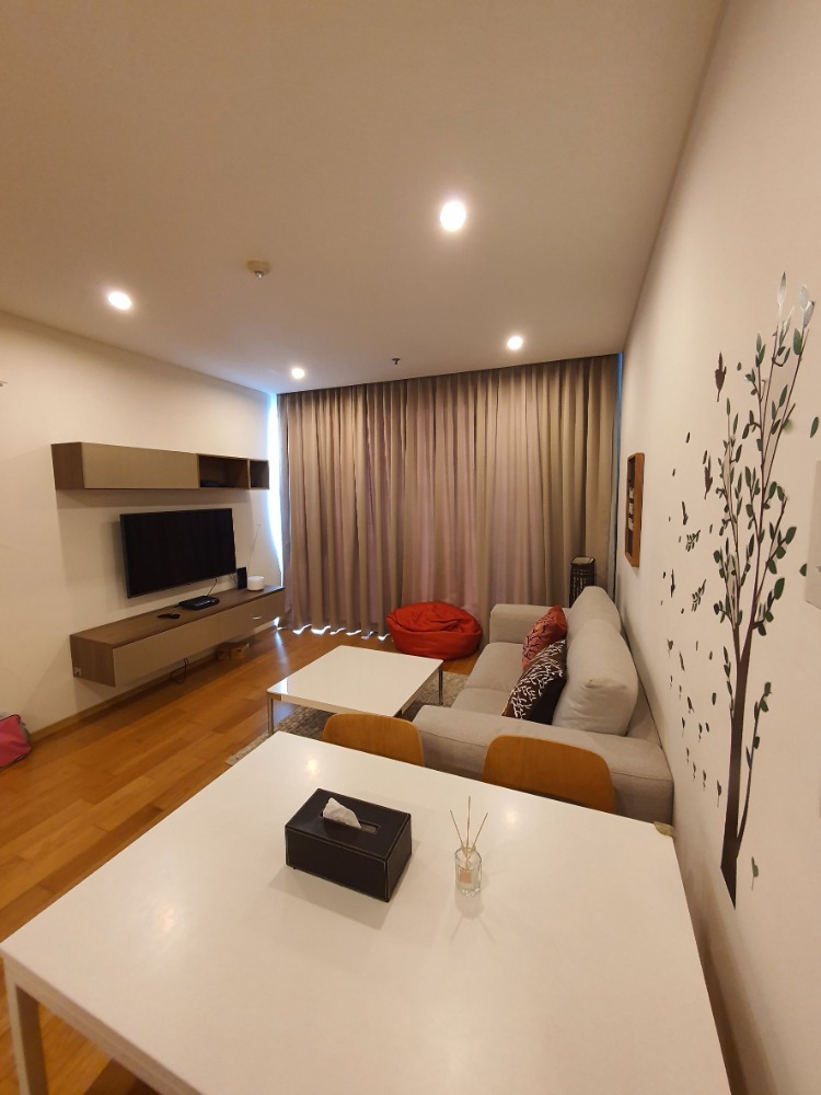 For RentCondoSathorn, Narathiwat : The BREEZE NARATHIWAS, fully furnished, 47 square meters, Bhumibol Bridge view.