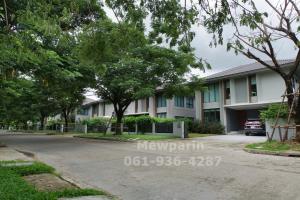 For RentHouseLadkrabang, Suwannaphum Airport : 428922 House for rent, Saransiri Sriwaree, Lat Krabang, size 69.7 sq w.