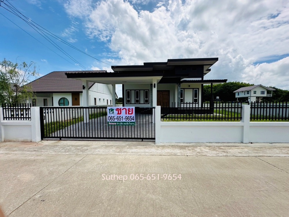 For SaleHouseRayong : New house for sale, never lived in, area 100 square meters, 3 bedrooms, near tourist attractions. Job resources and facilities, Ban Laeng, Rayong