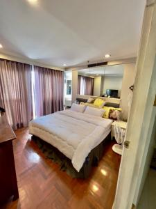 ให้เช่าคอนโดวิทยุ ชิดลม หลังสวน : Ns: For Rent!! : Witthayu Complex Condo