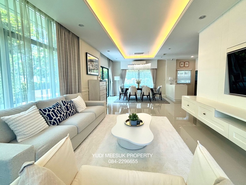 For RentHousePattanakan, Srinakarin : Luxurious house Burasiri, beautifully decorated, ready to move in