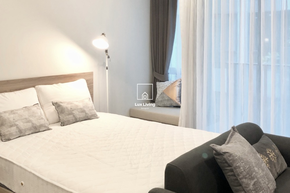 For SaleCondoAri,Anusaowaree : Sold with tenant Suitable for investment Pet-friendly condo, 1 bedroom, prime location, Victory Monument. Group of medical children, doctor students