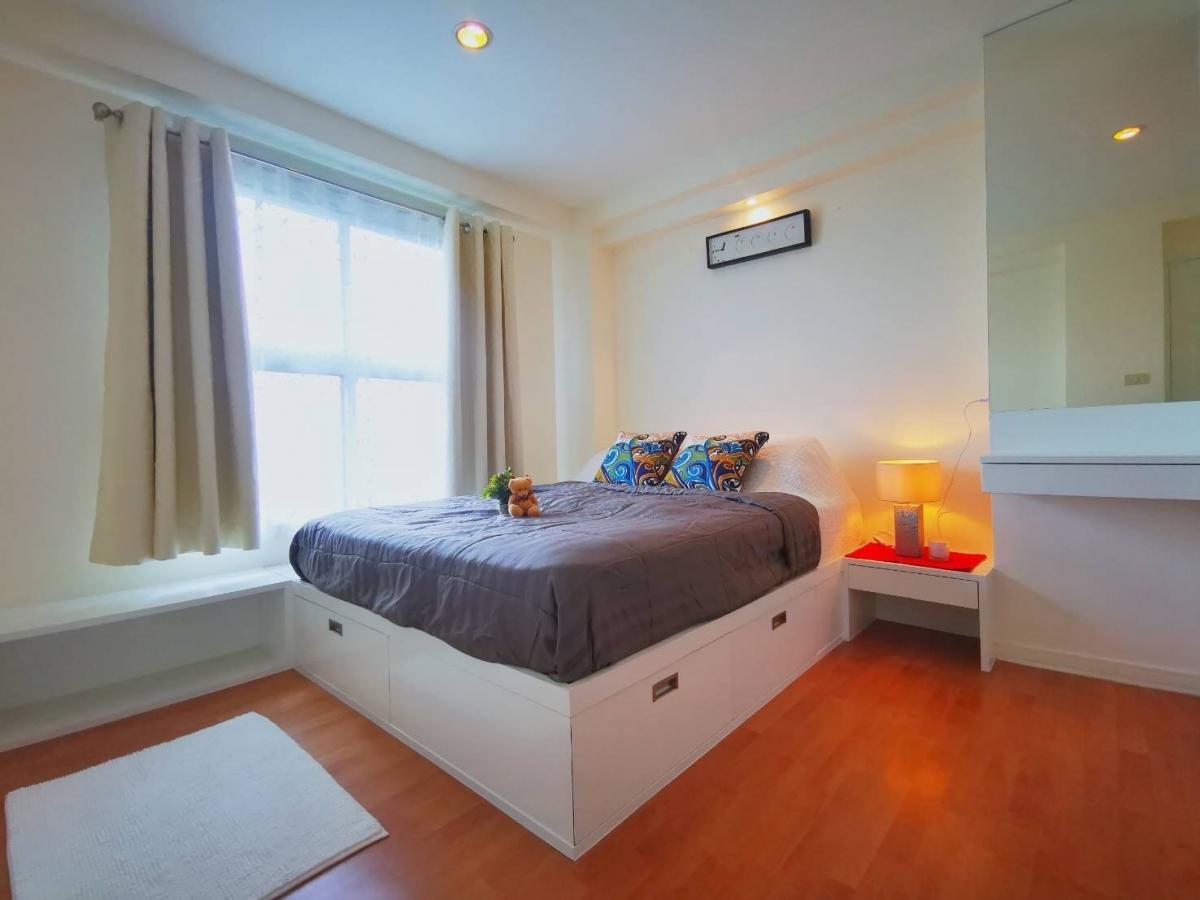 For RentCondoVipawadee, Don Mueang, Lak Si : 🔥Condo for rent near IT Square 🔥Park View Vibhavadi project 🏢 Beautiful room, newly renovated ✅️ with complete furniture and electrical appliances, ready to move in ✨️