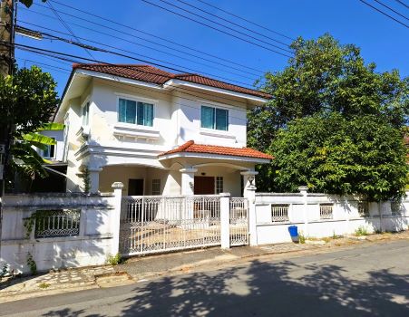 For SaleHouseNawamin, Ramindra : Large detached house for sale, 105.8 sq m, 4 bedrooms, newly renovated, Hathai Rat-Ram Intra-Khubon