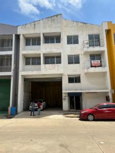 For SaleWarehousePathum Thani,Rangsit, Thammasat : Urgent sale, office, warehouse, size 99 sq m., 3.5 storey building, best price, LINE @NYLE