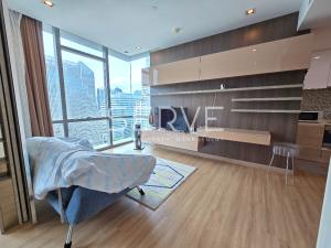 For RentCondoSukhumvit, Asoke, Thonglor : 1 Bed 1 Bath with Bathtub Nice Room & Good Location in Asoke Area MRT Phetchaburi 500 m. @ The Room Sukhumvit 21