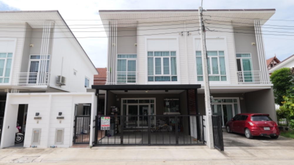 For SaleTownhouseVipawadee, Don Mueang, Lak Si : Twin townhome for sale, Casa City Don Mueang, Songprapa, ready to move in.