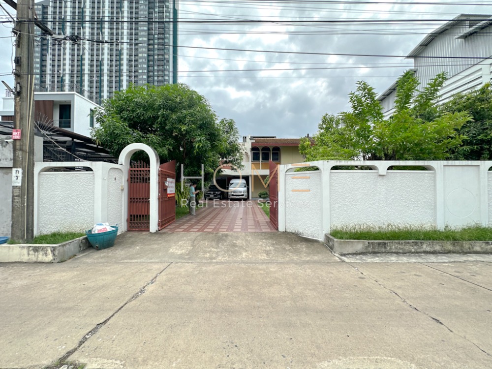 For SaleHouseRamkhamhaeng, Hua Mak : Detached House Soi Ramkhamhaeng 38 / 4 Bedrooms (For Sale), Detached House Soi Ramkhamhaeng 38 / 4 Bedrooms (FOR SALE) HL1626