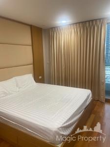 For SaleCondoWongwianyai, Charoennakor : 2 Bedroom Condo For Sale in Supalai River Place, Khlong San, Bangkok