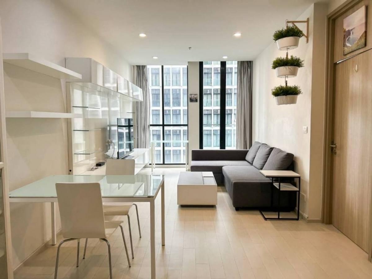 For RentCondoWitthayu, Chidlom, Langsuan, Ploenchit : ● North side ● Tower B, 05 Floor, Type A04 | 1 Bedroom, 58.35 sq.m. | Condo skywalk connect to BTS ploenchit and Central Embassy.