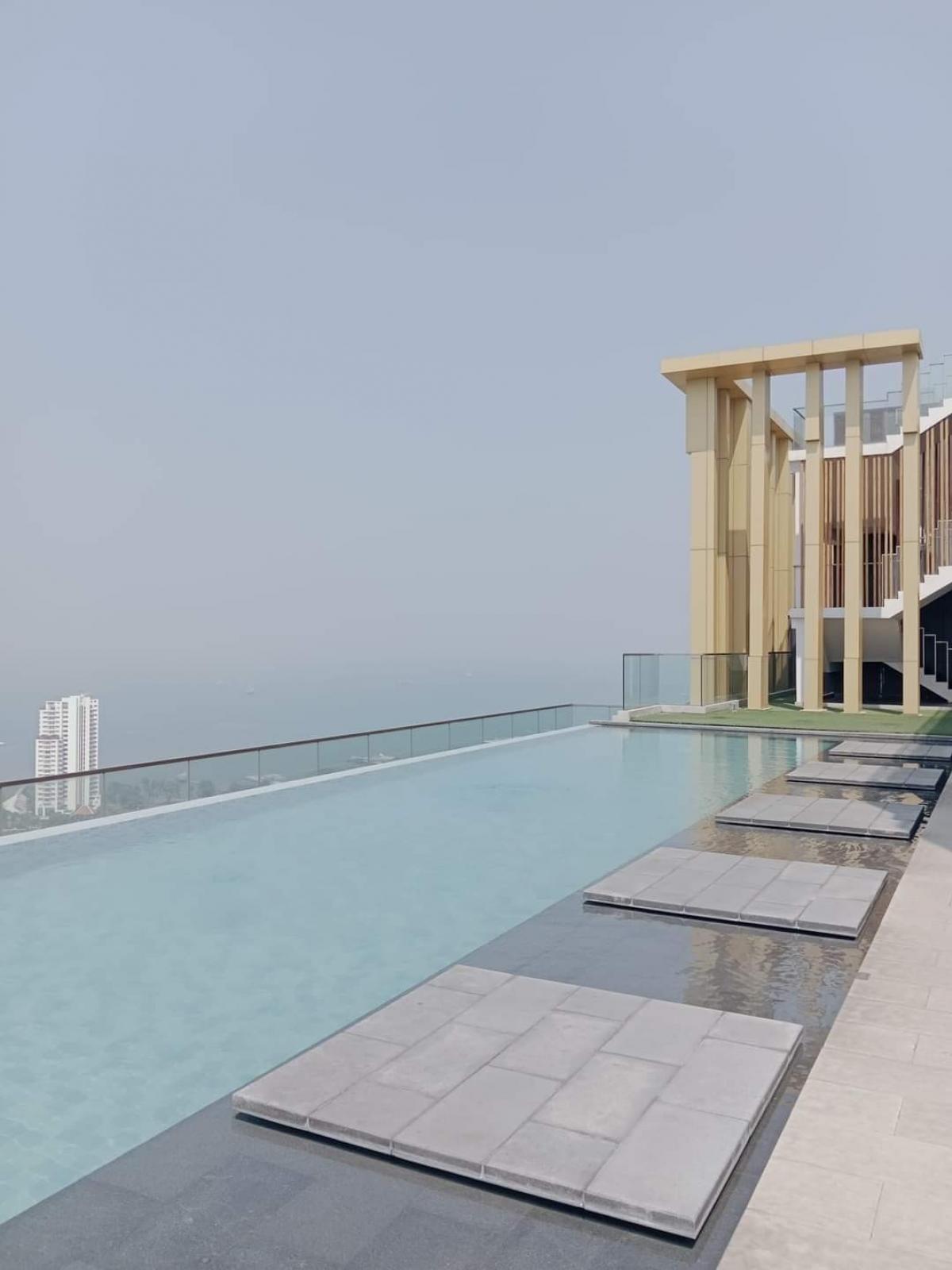 For RentCondoSriracha Laem Chabang Ban Bueng : Luxury condo for rent #Corner room with sea view, KnightsBridge the ocean Sri Racha project   size 2 bedrooms, 2 bathrooms, 57 square meters, 20th floor