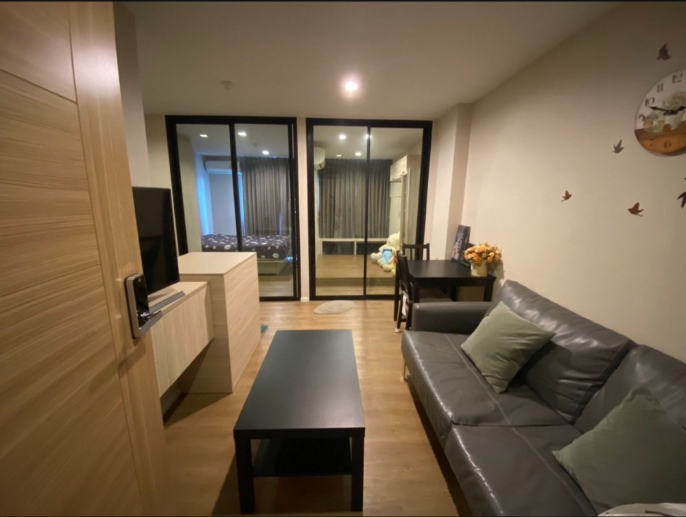 For RentCondoSamut Prakan,Samrong : For rent: Tropicana BTS Erawan *Fully decorated room, good furniture throughout the room.