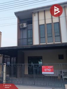 For SaleTownhousePathum Thani,Rangsit, Thammasat : Townhouse for sale, Puri Wongwaen-Lamlukka Village, Pathum Thani.