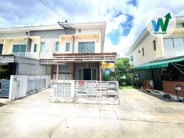 For SaleTownhouseLadkrabang, Suwannaphum Airport : For sale cheap, The Connect On Nut 2, corner house, Prawet-Sukhumvit 77, fully renovated, ready to move in. Near international school, motorway, Jemo Industrial Estate.