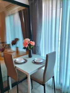 For RentCondoSamut Prakan,Samrong : Condo for rent at Kensington Sukhumvit Theparak, Please contact : 0845856081 / Line ID : 0972245420