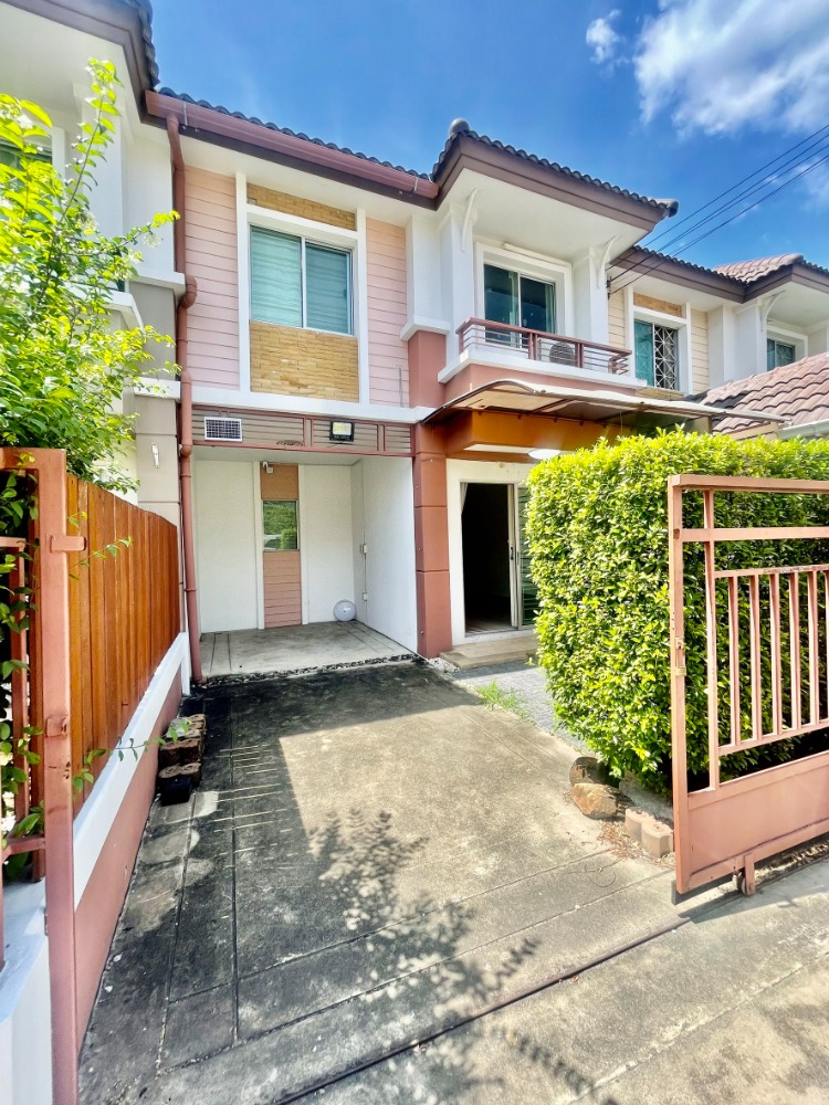 For SaleHousePinklao, Charansanitwong : Townhouse, newly renovated, great price.