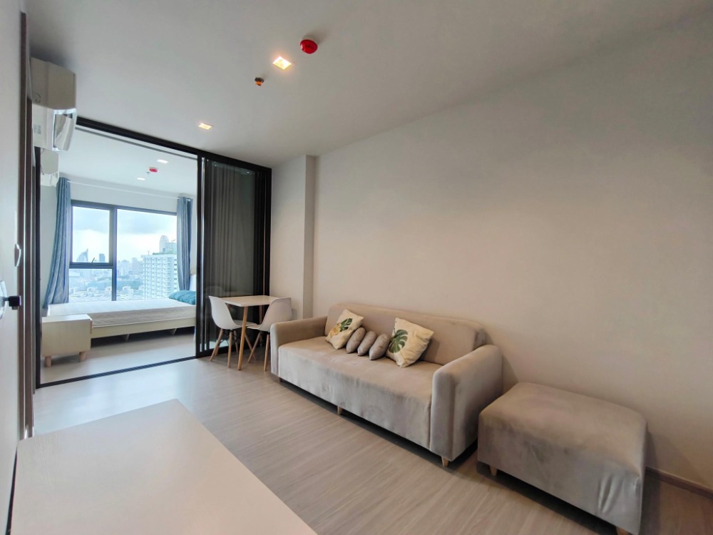 ให้เช่าคอนโดพระราม 9 เพชรบุรีตัดใหม่ RCA : Life Asoke Rama 9 ,2 Bed 1 Bath , Rent 28,000 Baht