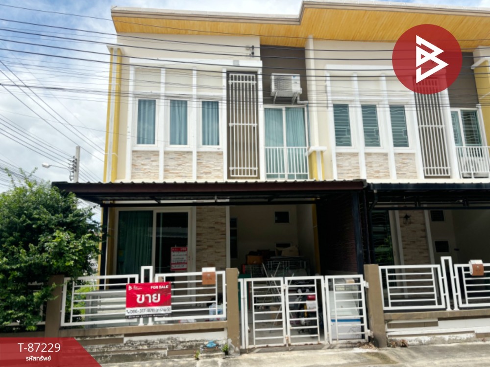 For SaleTownhouseSamut Prakan,Samrong : 2-story townhouse for sale, Golden Town Village. Bangna-King Kaew Samut Prakan