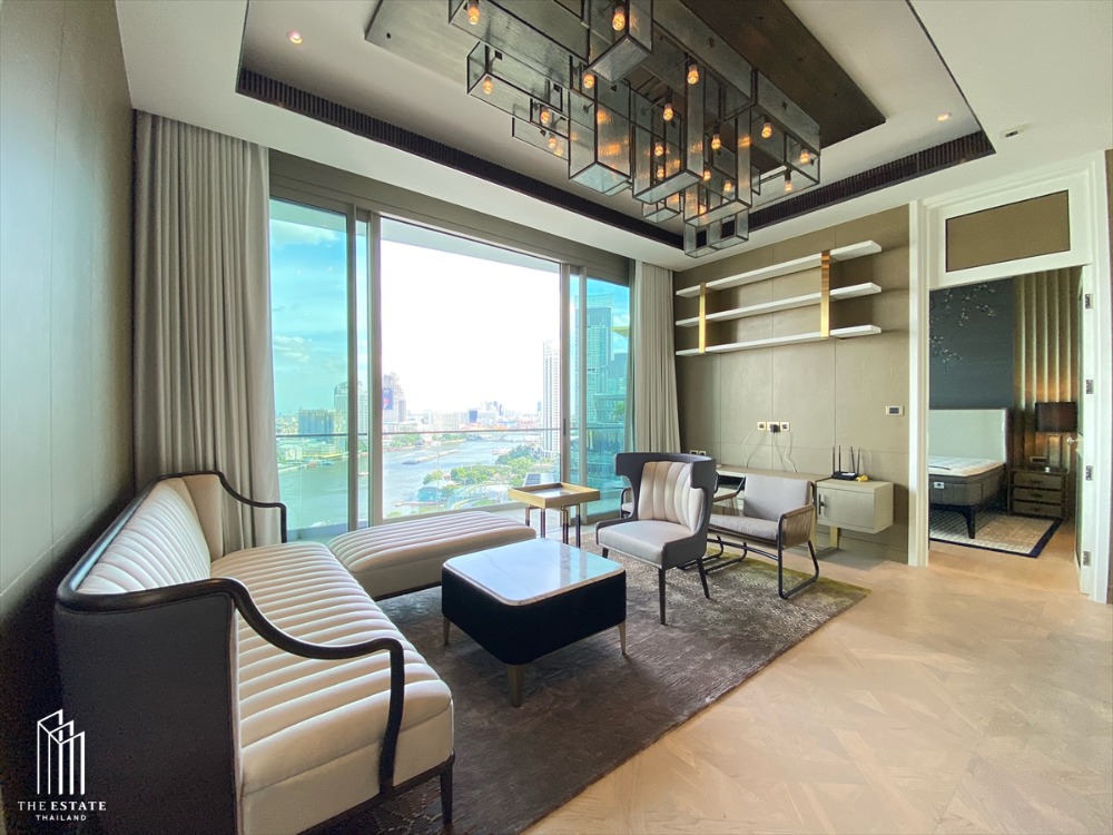 For RentCondoWongwianyai, Charoennakor : Condo for Rent!! The room is very spacious, 128.05 sq m., beautifully decorated, luxurious, has 4 views of the pool, garden view, ICONSIAM view, and river view. The Residences at Mandarin Oriental 200,000B