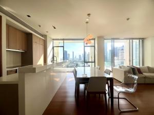 ให้เช่าคอนโดสาทร นราธิวาส : FOR RENT : SPACIOUS 3 BEDROOMS DUPLEX @ SATHORN