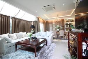 For RentHouseKaset Nawamin,Ladplakao : Code C6222 for rent, 2-story detached house, Grandio Village. Lat Phrao-Kaset Nawamin, beautifully decorated, fully furnished, ready to move in.