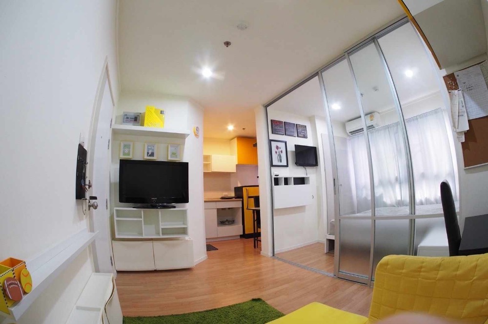 For SaleCondoBang Sue, Wong Sawang, Tao Pun : Condo for sale urgently! Lumpini Ville Prachachuen - Phongphet 2 (Lumpini Ville Prachachuen - Phongphet 2) Beautiful room, fully furnished, ready to move in, convenient transportation, near BTS. The owner of the room rents it himself. If interested, conta