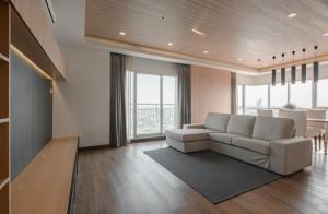 For RentCondoRathburana, Suksawat : Rental : Ivy river , 1 Bed 4 Bath , 100 S.qm , 30th Floor