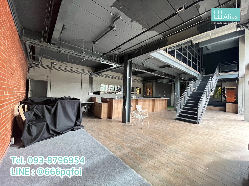 For RentRetailSukhumvit, Asoke, Thonglor : Commercial Space for rent with Loft area in Ekkamai