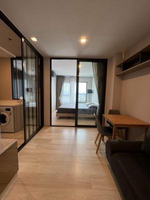 For RentCondoWitthayu, Chidlom, Langsuan, Ploenchit : For rent: Life One Wireless, corner room, size 36 sq m., 1 bed plus, high floor.