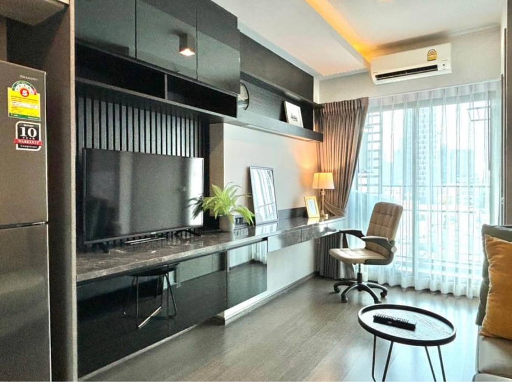 For RentCondoOnnut, Udomsuk : For rent: IDEO S93, next to BTS Bang Chak, 35 sq m, with bathtub, beautifully built-in room, complete with furniture and electrical appliances, ready to move in immediately.