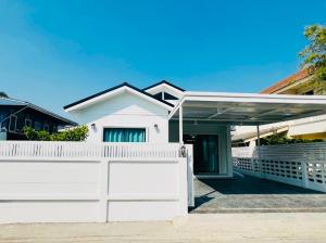 For SaleHouseBangna, Bearing, Lasalle : S-HBNM101 for sale, detached house, Bangna Km. 8, opposite Mega Bangna, 1 floor, size 60 sq w, usable area 240 sq m, 3 bedrooms, 3 bathrooms, 5.13 million 063-759-1967