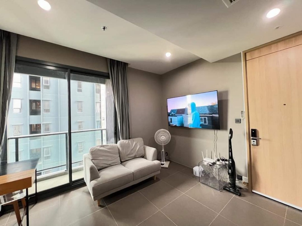 For RentCondoLadprao, Central Ladprao : 🚝For rent M ladpro pet-friendly condo 🛏️ 1 bedroom 🛁 1 bathroom, living room, size 30 sq m., 23rd floor ✨✨ Near BTS Ha Yaek Lat Phrao