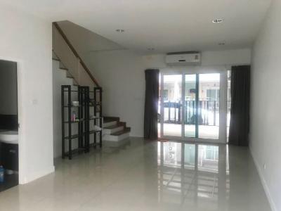 For RentTownhouseChokchai 4, Ladprao 71, Ladprao 48, : [Duplicate] Townhome for rent, peaceful, shady, Space Townhome, Lat Phrao, Meng Chai, 207 sq m., 24.6 sq m..