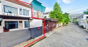 For RentTownhouseRatchadapisek, Huaikwang, Suttisan : MRT Rama 9 1km. Ratchadaphisek 1-7 2-story townhouse for rent Asoke newly renovated 20sq.wa. 153sq.m