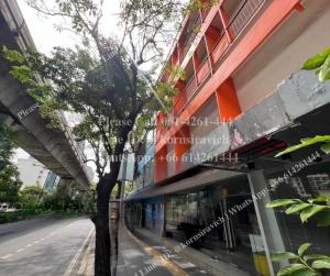 For RentRetailSukhumvit, Asoke, Thonglor : Building for rent, 2 units, Phrom Phong - Thonglor, for: cafe, restaurant, bar, Japanese food, Korean food, Italian food, Brunch, spa, massage shop, onsen, clinic, Wellness, Stem Cells, IV-Drip, Anti-aging, Natural Products