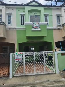 For SaleHouseNawamin, Ramindra : Urgent sale, 2-story townhouse, good price, owner wants to sell.