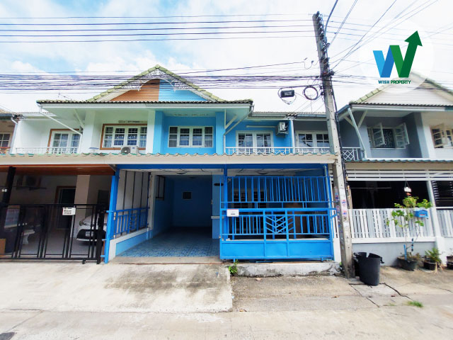 For SaleTownhousePathum Thani,Rangsit, Thammasat : Cheap townhouse for sale, Pruksa 13 Rangsit, Khlong Sam, good location, cheaper than the market, near Big C Supercenter, Rangsit Khlong 3.