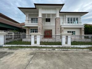 For SaleHouseBang kae, Phetkasem : Large detached house for sale, quality built, The Elegance Phetkasem 81, The Elegance Phetkasem 81, area 116.8 sq m, usable area 313 sq m. Beautiful house, owner has never lived in it.