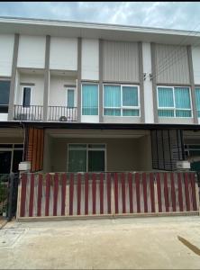 For RentTownhouseChaengwatana, Muangthong : 2-story townhome for rent, Cher Ngamwongwan - Prachachuen project, beautiful, behind the Ministry of Public Health, ready to move in.