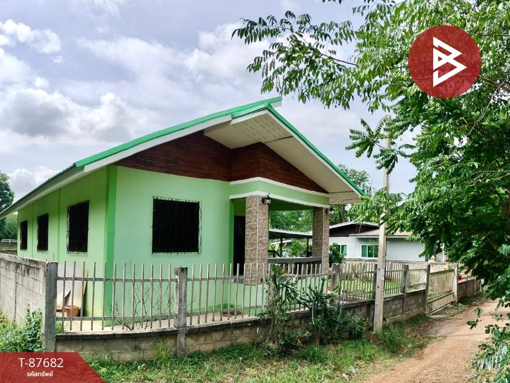 For SaleHousePhetchabun : Urgent sale, detached house 100 square meters, Na Ngua Subdistrict, Phetchabun Province.