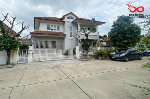 For SaleHouseLadprao101, Happy Land, The Mall Bang Kapi : 2-story detached house for sale, 60.3 square meters, Wasinee Grand Home Village. Soi Lat Phrao 101, Soi 42, Lat Phrao Road