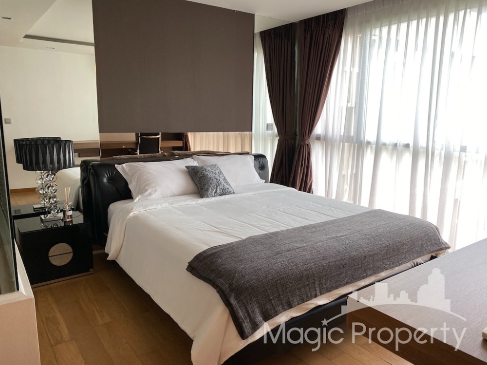 For SaleCondoSukhumvit, Asoke, Thonglor : 1 Bedroom Condo For Sale in Via Botani Sukhumvit 47, Watthana, Bangkok