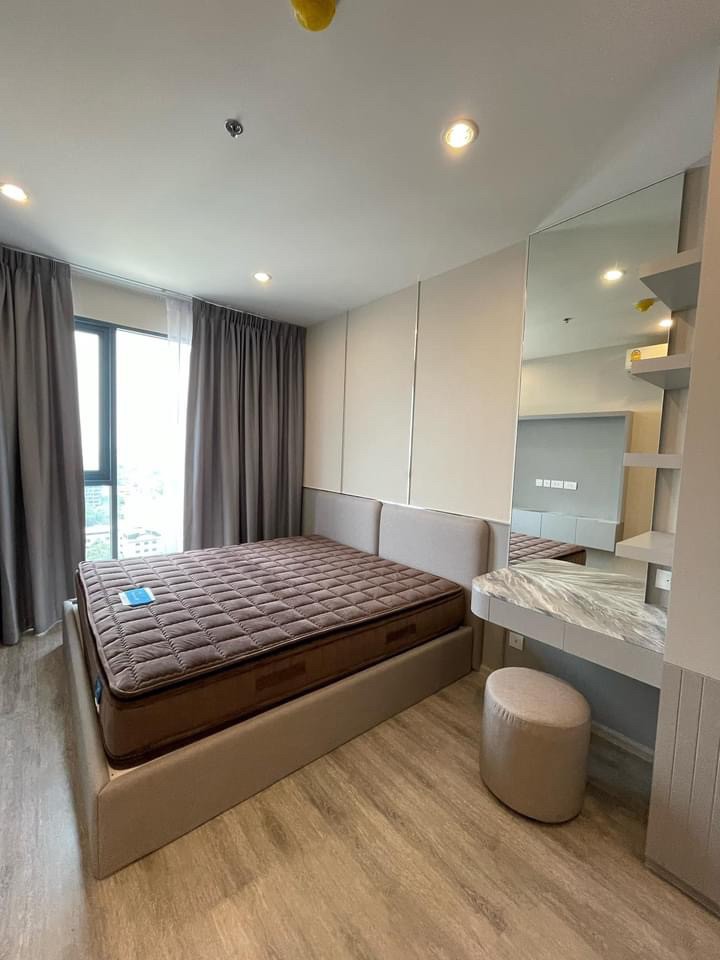 For RentCondoOnnut, Udomsuk : ★ Ideo mobi Sukhumvit66★ 36 sq m., 16floor (1 bedroom, 1 bathroom) ★near Bts Udomsuk★near the expressway ★Near many department stores and shopping areas ★Complete electrical appliances★