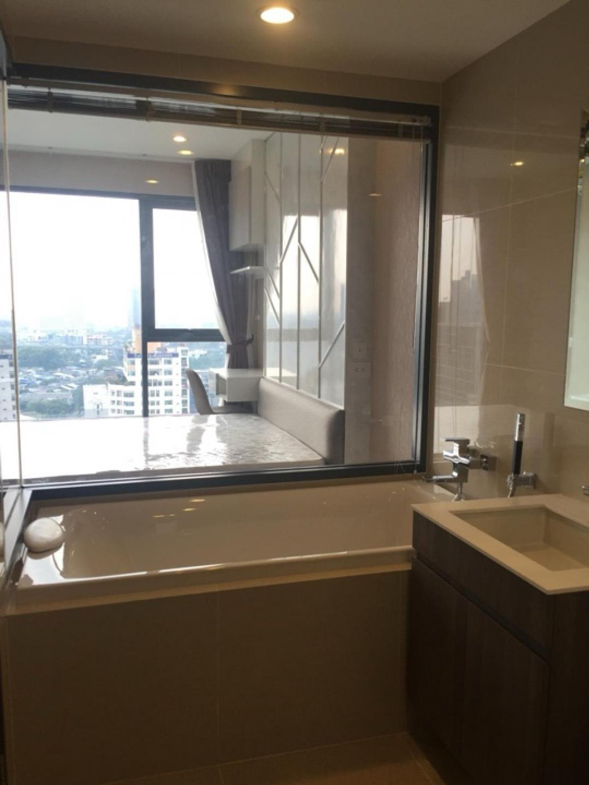 For SaleCondoOnnut, Udomsuk : Beautiful condo for sale, size 41 sq m., 19th floor, Ideo Mobi Sukhumvit 66 project.