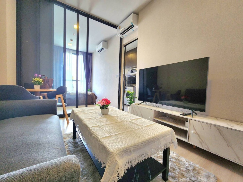 For RentCondoSapankwai,Jatujak : 🔴15,000฿🔴 𝐓𝐡𝐞 𝐏𝐫𝐢𝐯𝐚𝐜𝐲 𝐉𝐚𝐭𝐮𝐣𝐚𝐤 | The Privacy Chatuchak✅ near MRT Phahon Yothin and department stores. 🙏✍️If interested contact Line, responds very quickly @bbcondo88​ ✍️Property code 676-2006