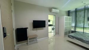 For RentCondoOnnut, Udomsuk : For rent The Sky Sukhumvit near BTS Udomsuk.