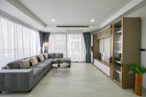 For SaleCondoRatchadapisek, Huaikwang, Suttisan : Condo for Sale: Amanta Ratchada, opposite Central Rama 9, 98 sq.m., 2 bedrooms, 2 bathrooms, corner unit, fully furnished, the cheapest in condo