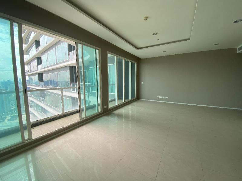 For SaleCondoSathorn, Narathiwat : Condo For Sale Menam Residences 3 Bedroom 3 Bathroom 160 sqm